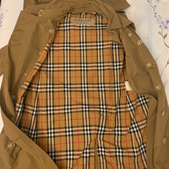 Burberry Detachable Hood Taffeta Trench Coat - Picture 9 of 9